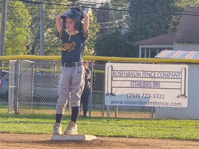Rosenbaum Fence Company suporting their local baseball team in Hampton VA and the surrounding area