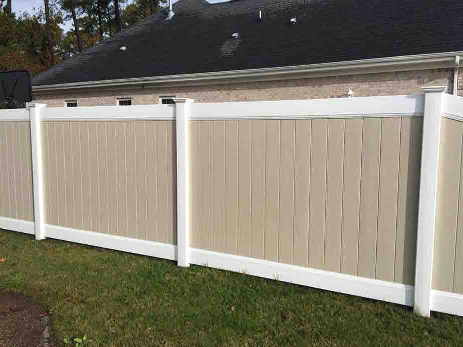 Hampton Virginia vinyl privacy fencing